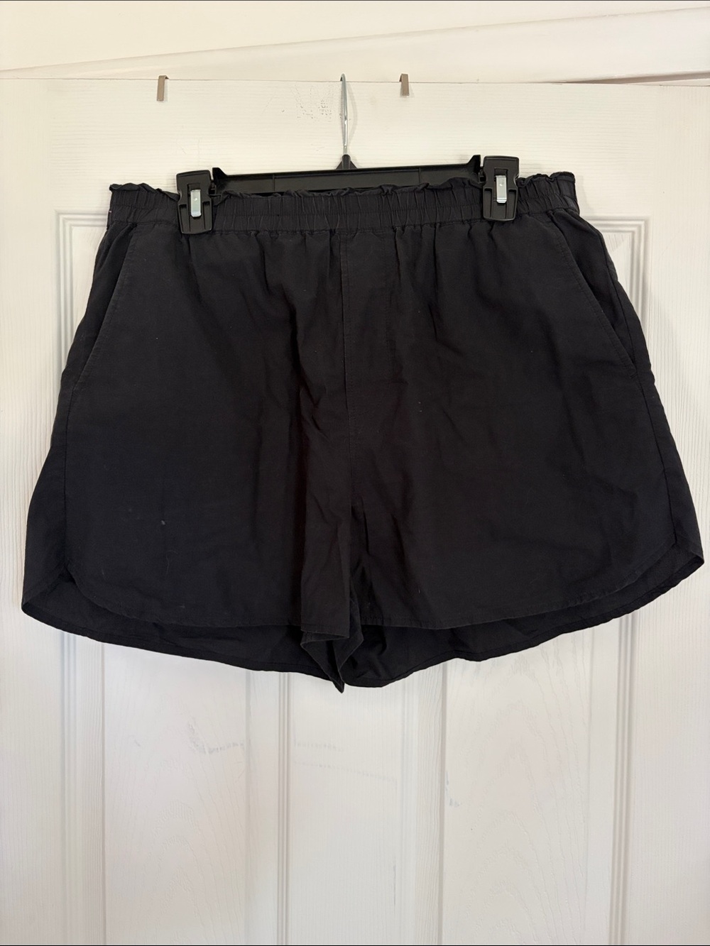 Madewell Black Casual Elastic-Waist Shorts